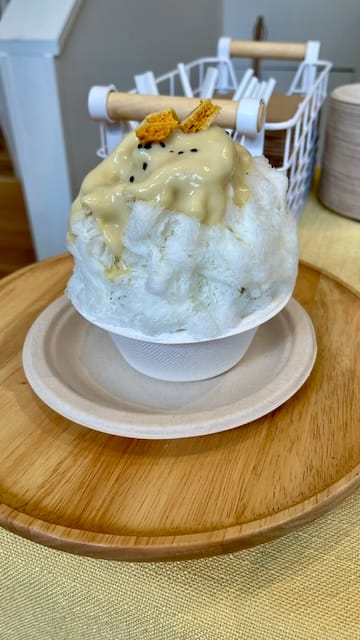 Picture of a shaved ice dessert on a table