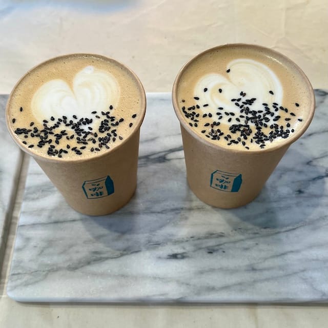 picture of two cups of coffee drinks
